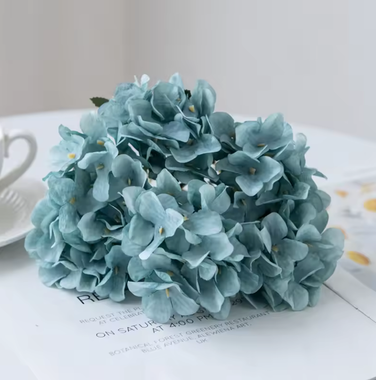 Deluxe Artificial Hydrangeas Flowers